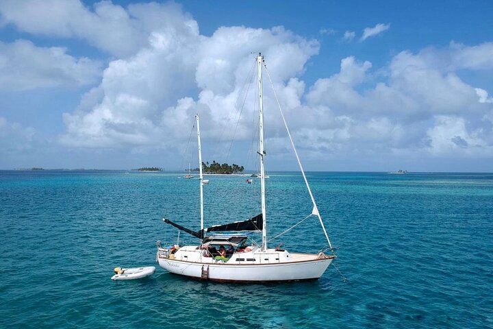 Tour di un giorno alle Isole San Blas in barca a vela