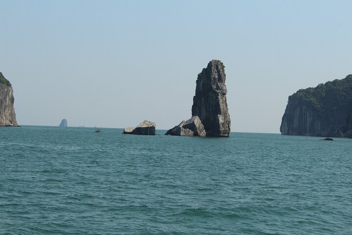 Lan Ha - Ha Long Bay - Dau Be ø 2D/1N fra Cat Ba i mindre turistede områder.