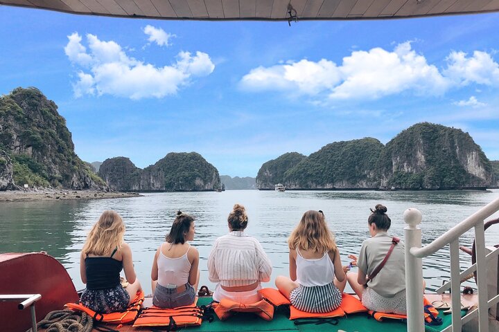 Lan Ha - Ha Long Bay - Dau Be ø 2D/1N fra Cat Ba i mindre turistede områder.