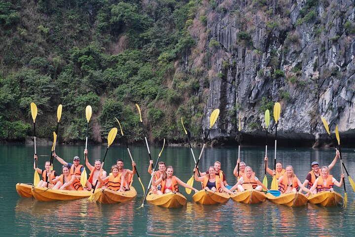 Lan Ha - Ha Long Bay - Dau Be ø 2D/1N fra Cat Ba i mindre turistede områder.