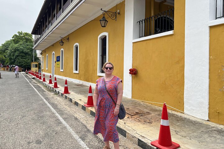 Viaje de Mahabalipuram y Pondicherry desde Chennai con 01 noche de alojamiento