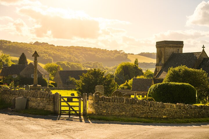 Descubra los secretos de la experiencia de un tour privado por los Cotswolds