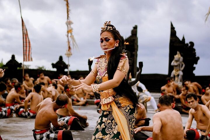 Entrada para Kecak y danza del fuego en el templo de Uluwatu