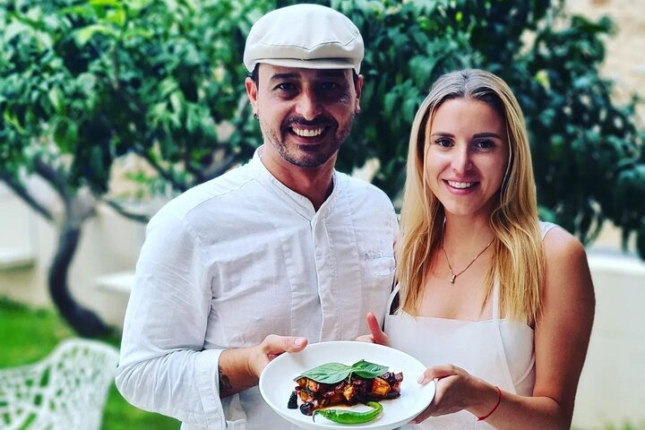 Siciliansk matlagingskurs med havutsikt og Taormina-markedet med kokk Mimmo