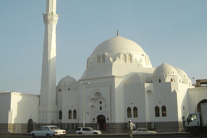 Madinah Ziyarat Privétour – Heilige & historische islamitische plaatsen