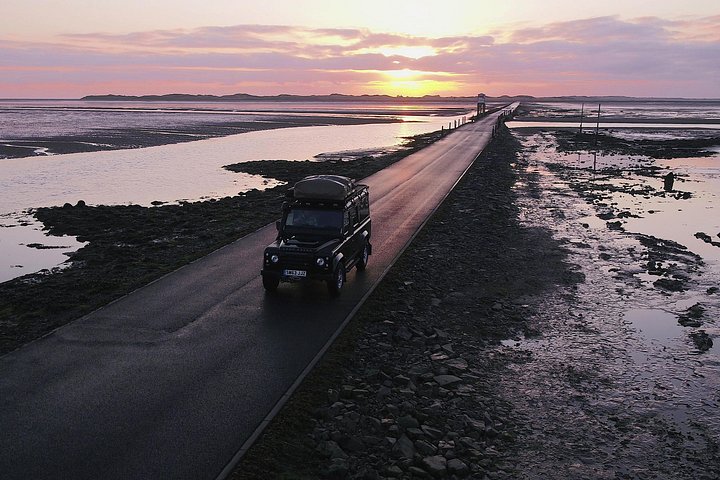 Lej Land Rover Defender Camper til at besøge Northumberland og videre