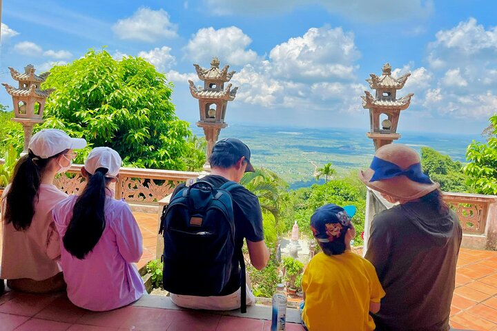 Mui Ne: tour privato di mezza giornata sulla montagna Ta Cu con guida locale