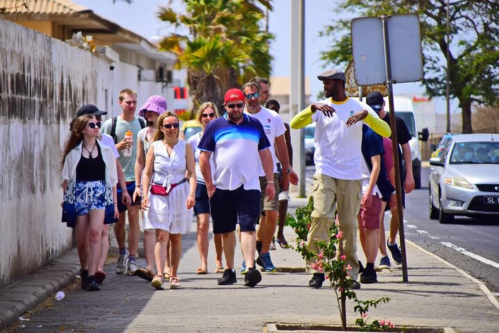 Sal Island Private Espargos City Tour med Cape Verdean Tapas