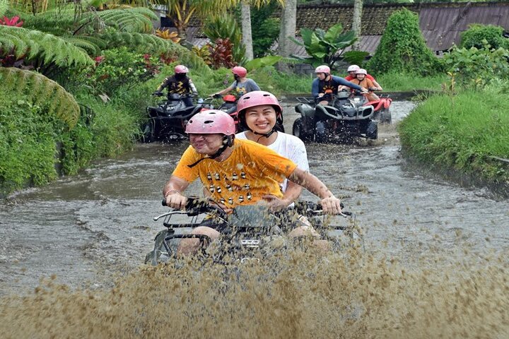 Kuber ATV Bali door Rivier, Rijstveld, Tunnel en Waterval