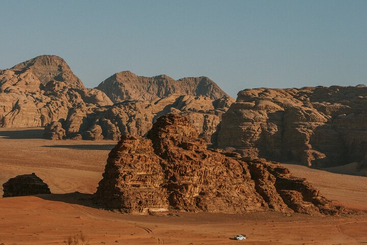 Excursion d'une journée en jeep dans le désert de Wadi Rum