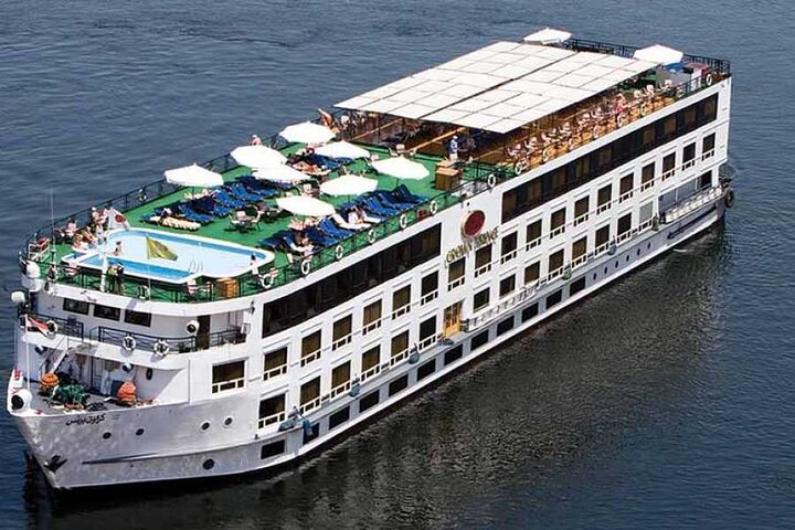 Crociera sul Nilo di 4 giorni da Assuan a Luxor, tra cui Abu Simbel e Mongolfiera
