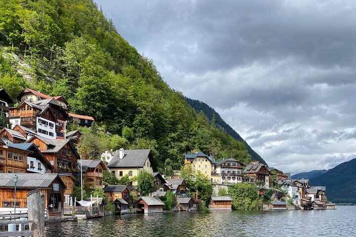 Ab Prag: Privater Tagesausflug in die Hallstätter Alpen mit Picknick am See