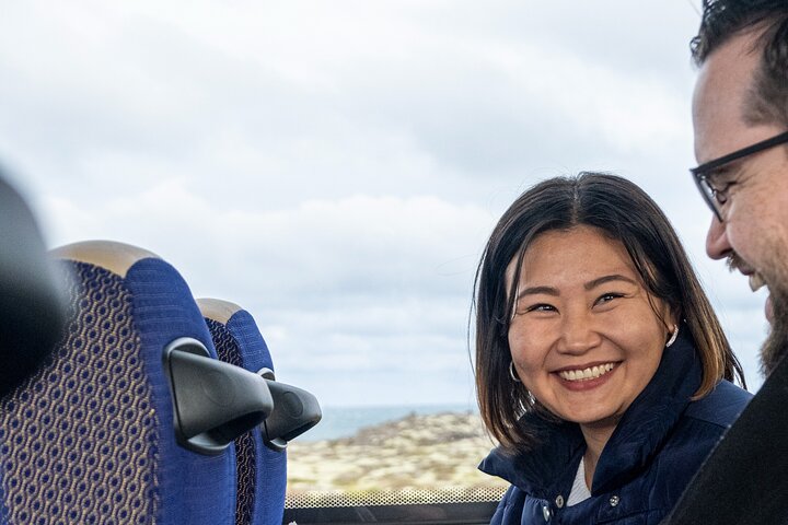 Flygplatstransfer : Keflavik flygplats till Reykjavik centrum på Island
