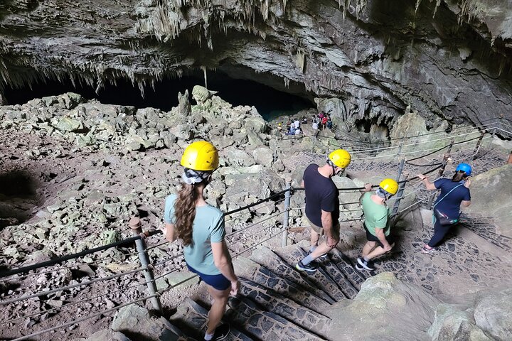 Führte Tour zur Blue Lake Grotto von Bonito mit Hoteltransfers