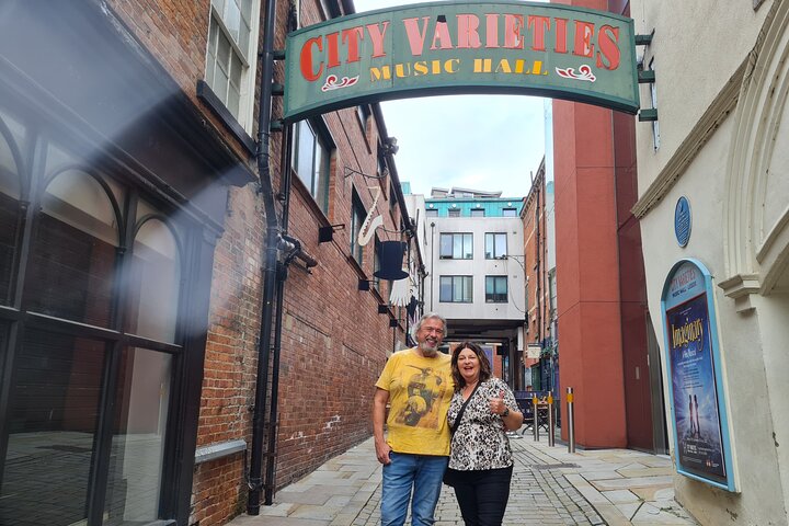 Tour diario a pie por la ciudad de Leeds (10:30am)