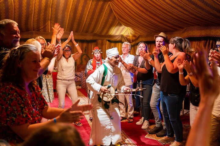 Fantasia Dinner Show & uppslukande upplevelse från Agadir/Taghazout