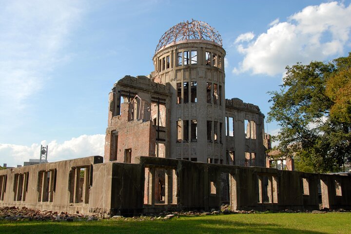 Hiroshima & Miyajima Tour From Hiroshima, Osaka, Kyoto, Fukuoka