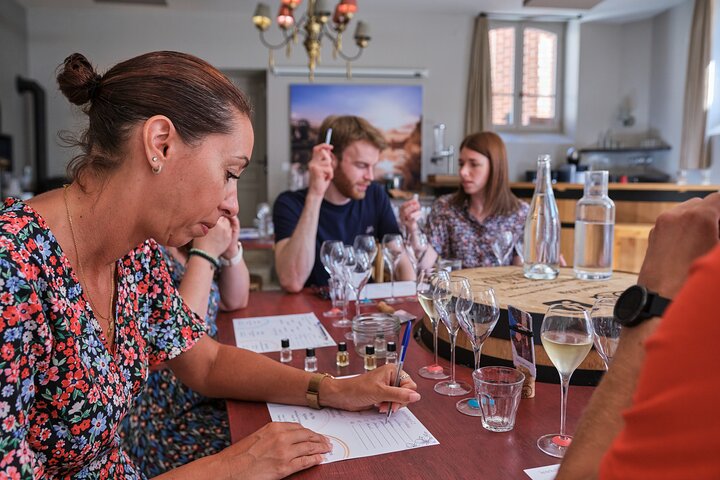 Visita de champán por la tarde y clase de degustación cerca de Epernay