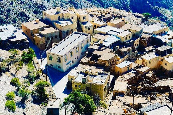 Bergen & Forten – Privé dagtour naar Nizwa & Jebel Akhdar