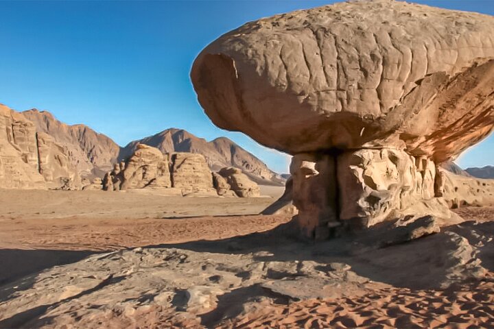 Excursion d'une journée en jeep dans le désert de Wadi Rum