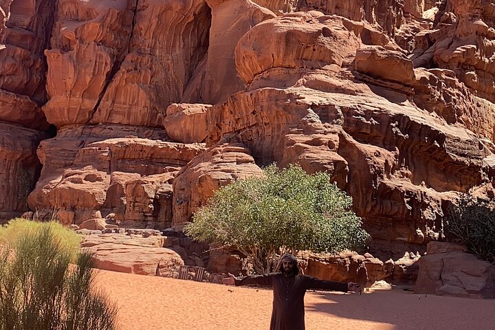 Excursion d'une journée en jeep dans le désert de Wadi Rum