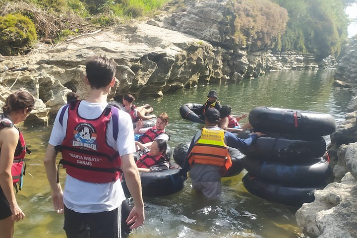 Jomblang grotta med grottan Pindul River Tubing en dags tur