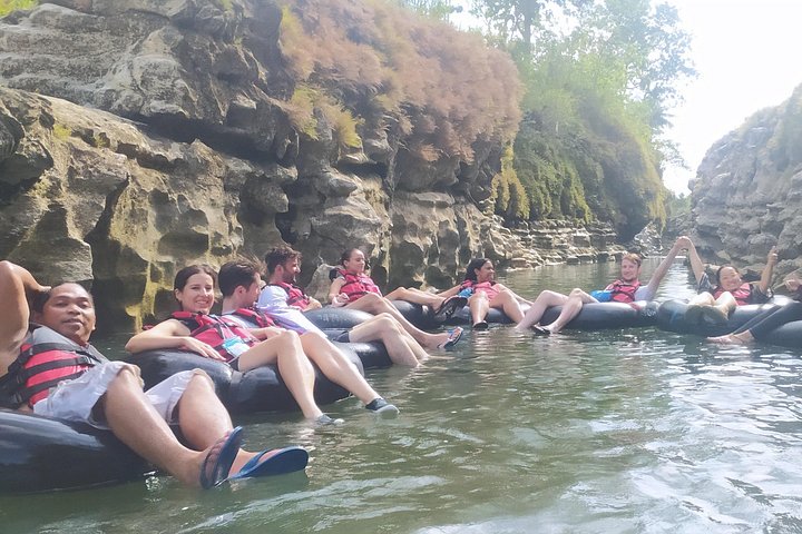 Jomblang grotta med grottan Pindul River Tubing en dags tur