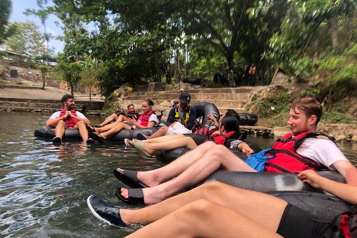 Jomblang grotta med grottan Pindul River Tubing en dags tur
