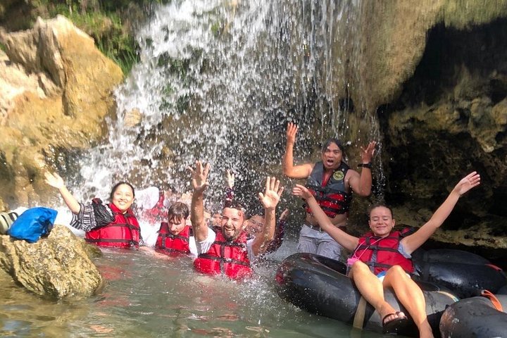 Jomblang grotta med grottan Pindul River Tubing en dags tur
