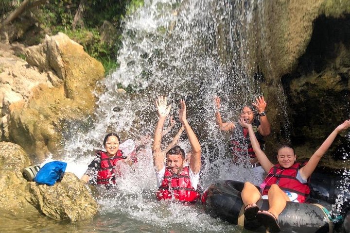 Jomblang grotta med grottan Pindul River Tubing en dags tur