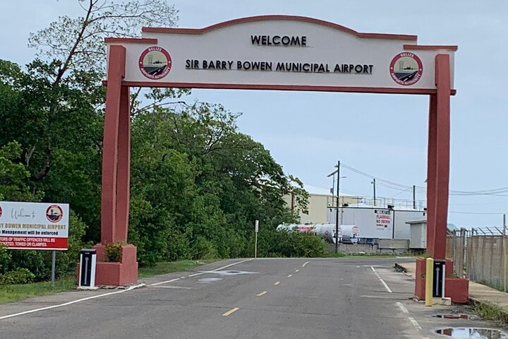Belize Int'l Airport nach Belize City Water Taxi oder Belize City nach BZE Airport
