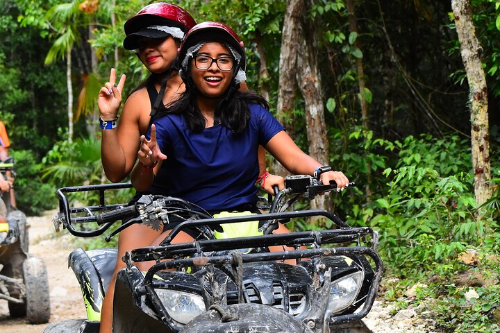 ATV (delte), Hest tilbage ridning, Ziplines, & Cenote fra Cancún