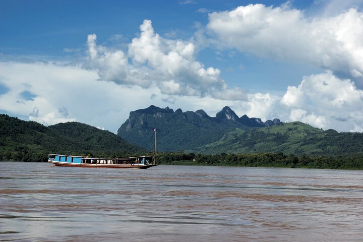 Private Tour: Pak Ou Cave and Kuang Si Waterfall Tour from Luang Prabang