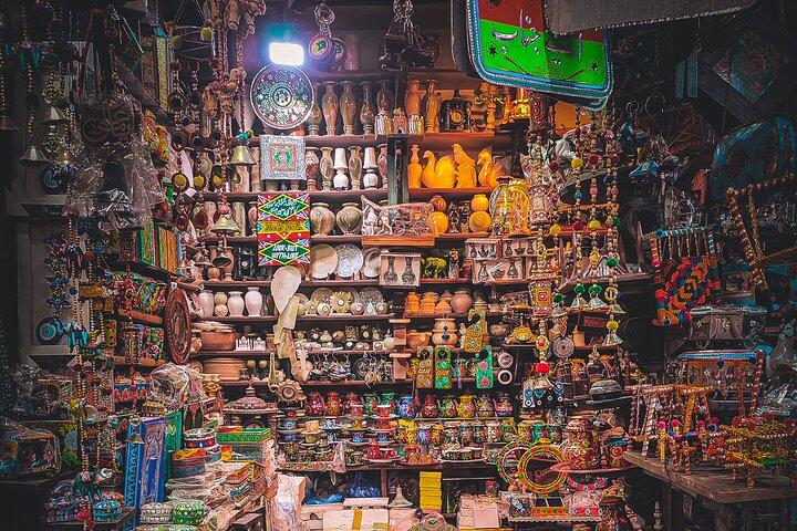 Besuchen Sie den Zainab-Markt im Mohatta-Palast und die Burns Road