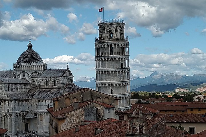 Visita guidata della Torre Pendente di Pisa, della Cattedrale, del Cimitero e del Battistero