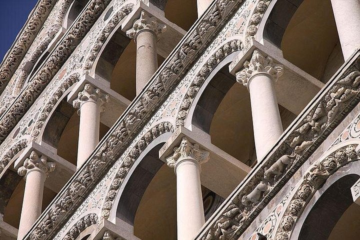 Visita guidata della Torre Pendente di Pisa, della Cattedrale, del Cimitero e del Battistero