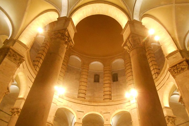 Visita guidata della Torre Pendente di Pisa, della Cattedrale, del Cimitero e del Battistero