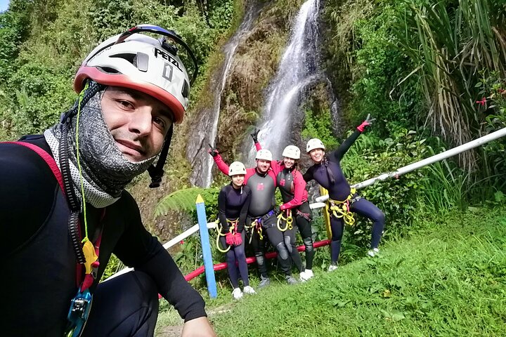 Canyoning La Escalera nel Jardín Antioquia Itinerario 2 Cascate spagnole