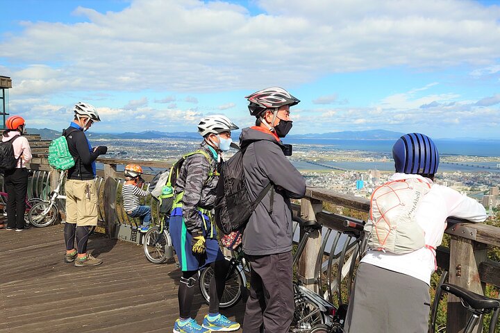 Tokushima og Mt. Bizan BROMPTON Slow Cycling Tour
