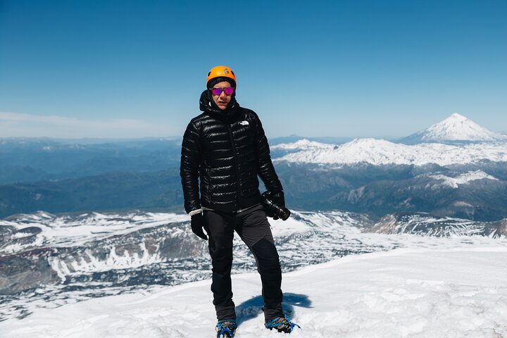 Attività di un'intera giornata sull'ascesa del vulcano Villarrica