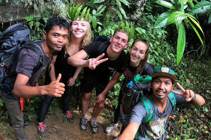 FORFAIT TOUR (trekking dans la jungle, taxi, chambre) 4 JOURS 3 NUITS à BUKIT LAWANG