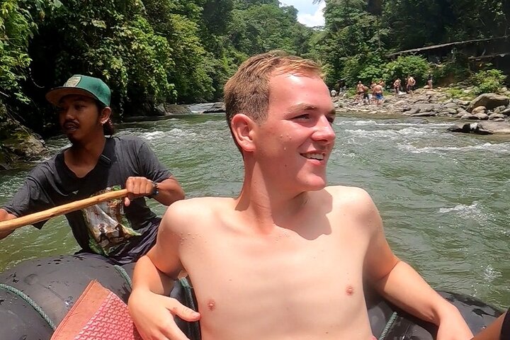 FORFAIT TOUR (trekking dans la jungle, taxi, chambre) 4 JOURS 3 NUITS à BUKIT LAWANG