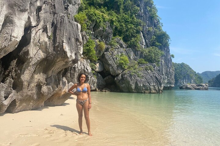Lan Ha - Ha Long Bay - Dau Be ø 2D/1N fra Cat Ba i mindre turistede områder.
