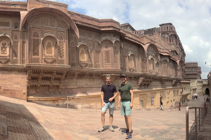 Jodhpur Blue City met Mehrangard Fort Hotel Pickup en Drop