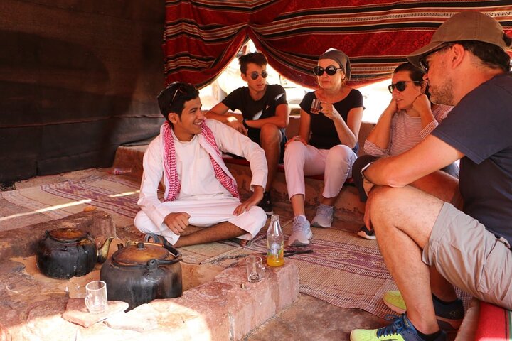 Excursion d'une journée en jeep dans le Wadi Rum (y compris le pique-nique bédouin)
