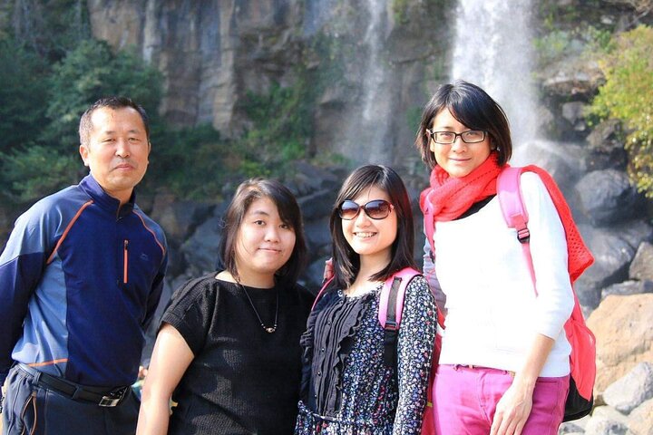 Tour privado de un día en el sur y el oeste en la isla de Jeju