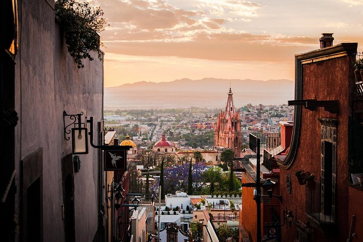 Privat-Transfer von Guanajuato Stadt nach San Miguel de Allende 1-Wege