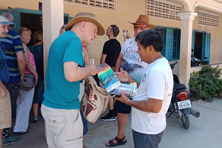 Visite d'une journée complète de la ville de Sihanoukville avec transport et guide anglophone