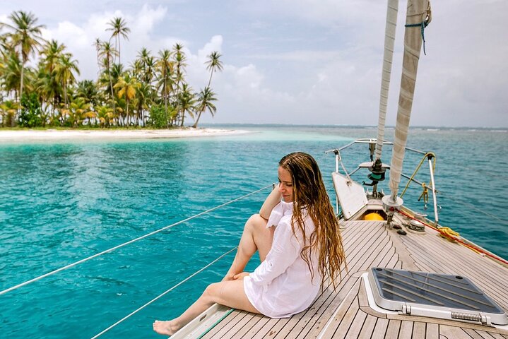 Tour di un giorno alle Isole San Blas in barca a vela
