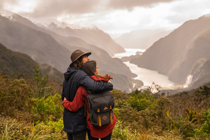 Crucero de un día por las tierras vírgenes de Doubtful Sound desde Manapouri